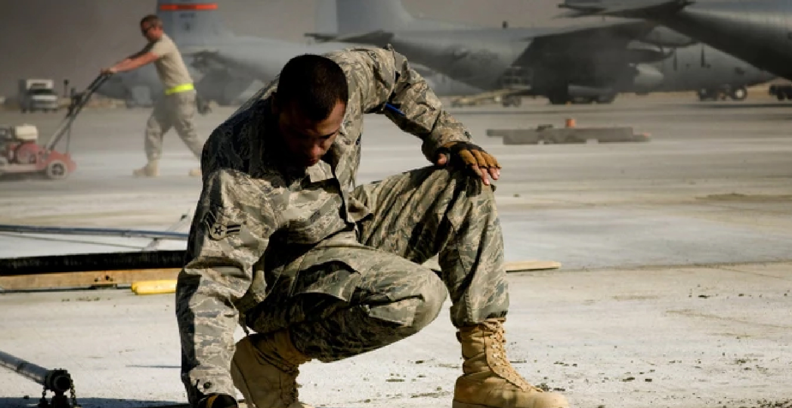 生态环境部审议通过《关于推进实施水泥行业超低排放的意见》《关于推进实施焦化行业超低排放的意见》等